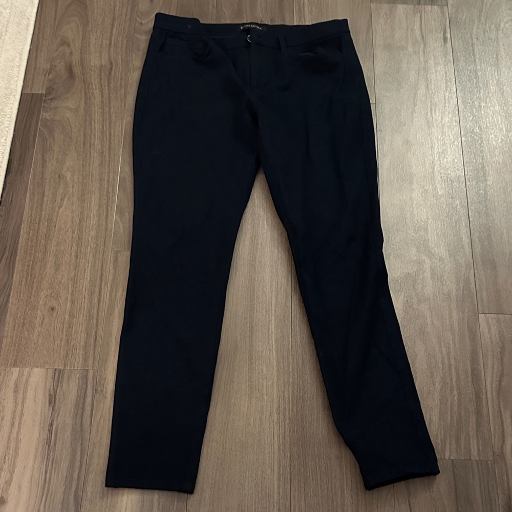 Banana Republic navy pant